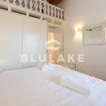 Laluisa-garda Villa *
