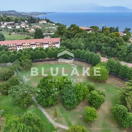 Villa Laluisa-garda Manerba del Garda