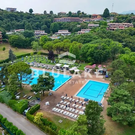 Villa Laluisa-garda Manerba del Garda
